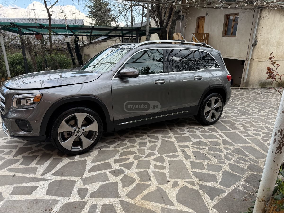 Mercedes-Benz GLB 250 Base GLB 250 4dr Front-Wheel D 2022 — миниатюра 8