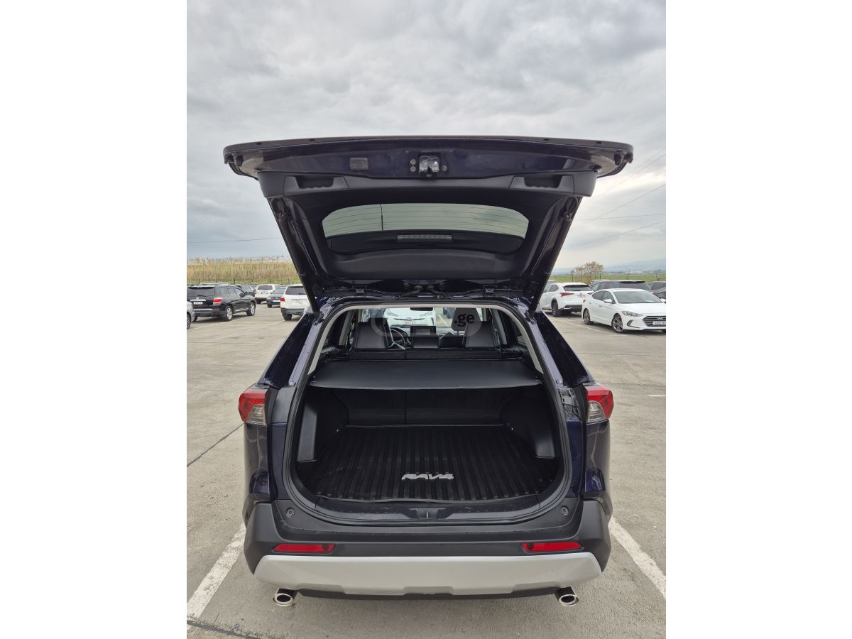 Toyota Rav 4 - фото 5