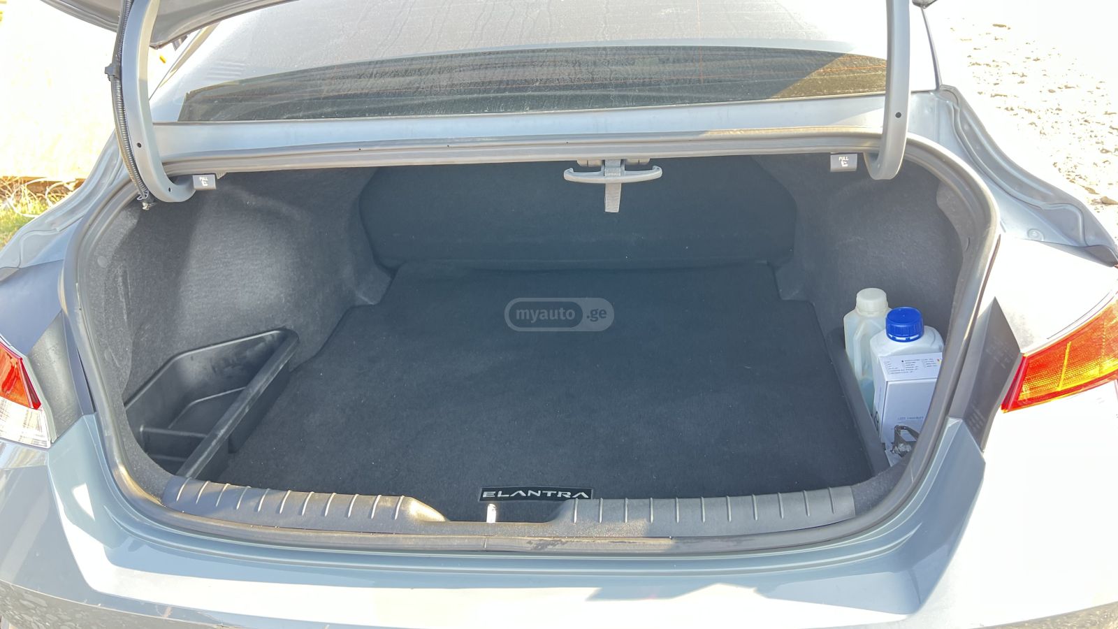 Hyundai Elantra - фото 7