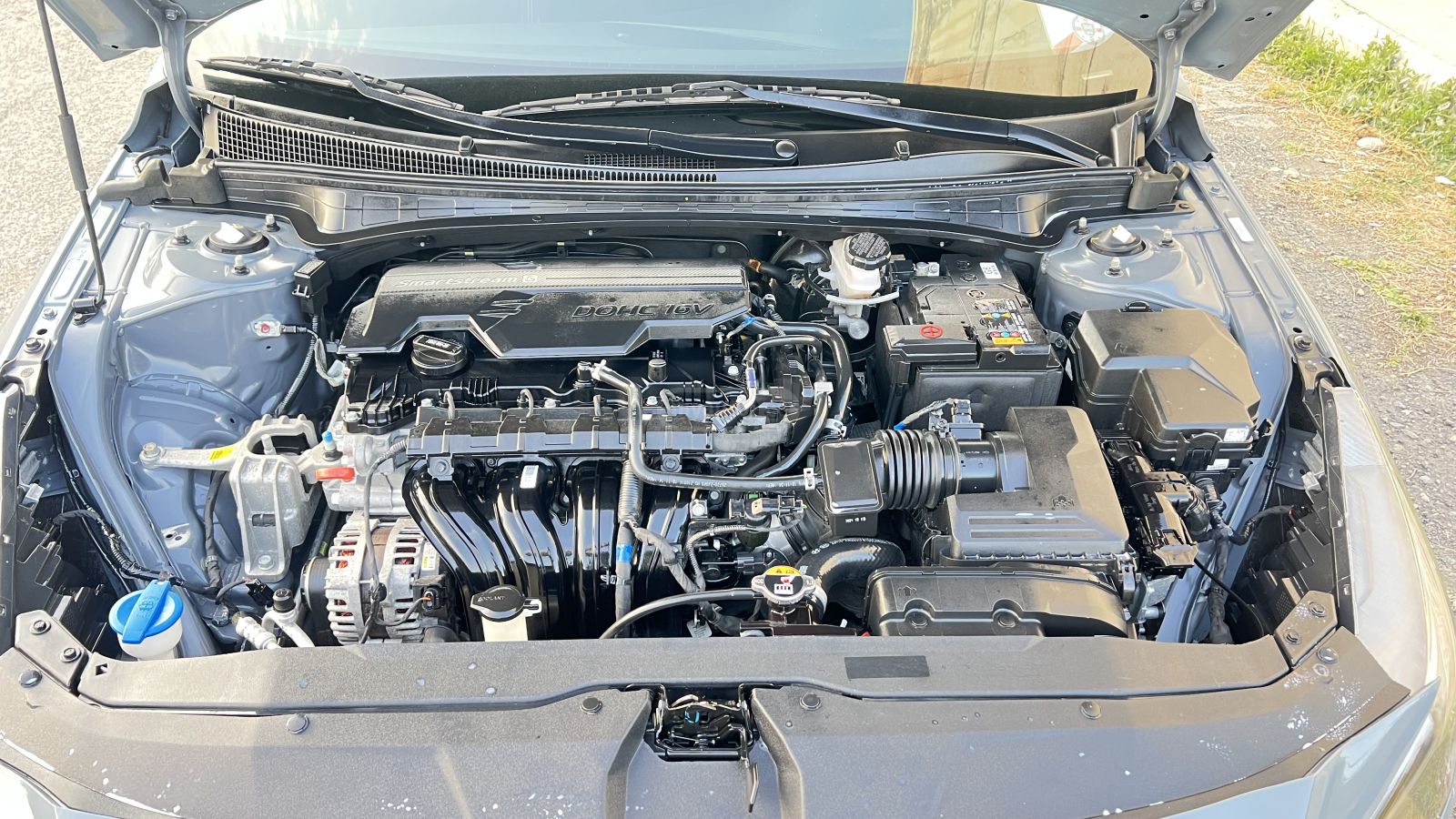 Hyundai Elantra - фото 8