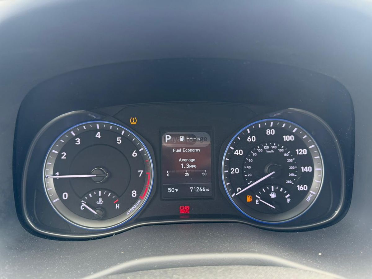 Hyundai kona - фото 6