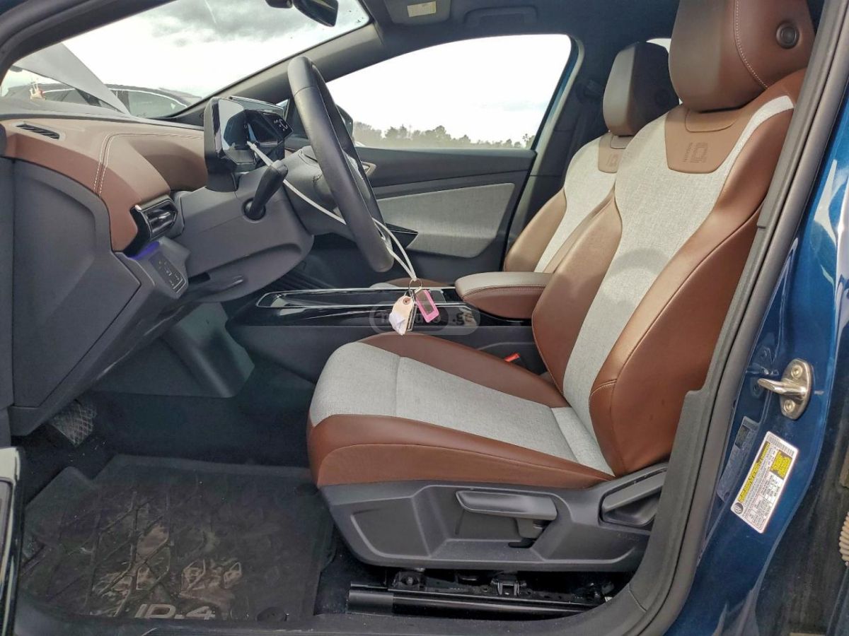 Volkswagen ID 4 - фото 7