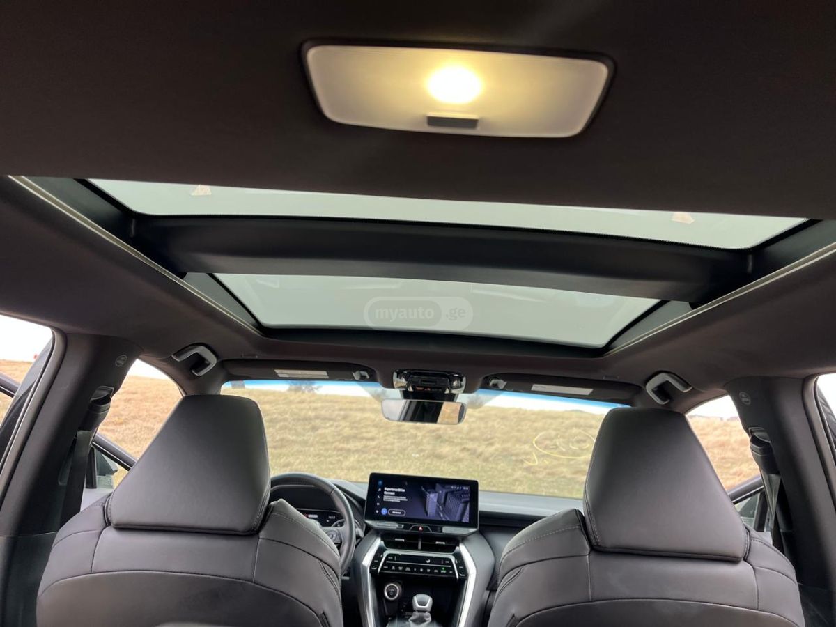 Toyota Nightshade 4dr All-Wheel Drive — миниатюра 10