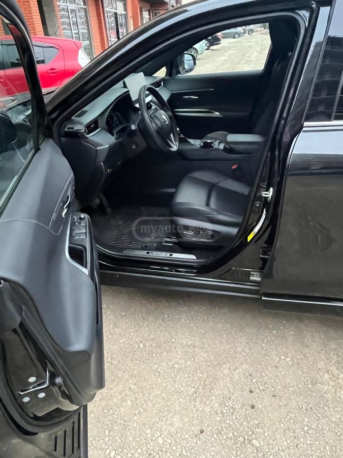 Toyota Nightshade 4dr All-Wheel Drive — миниатюра 3