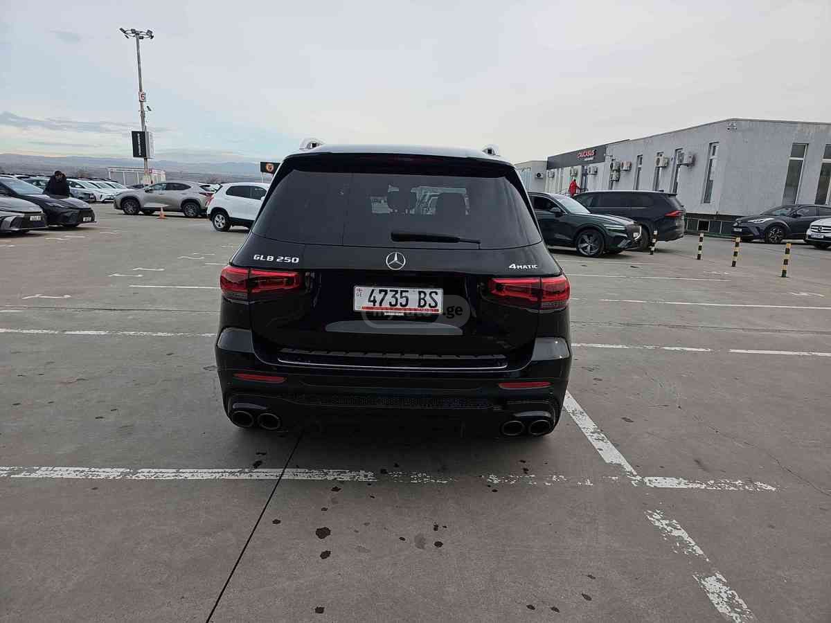 Mercedes-Benz GLB 250 2021 — миниатюра 7