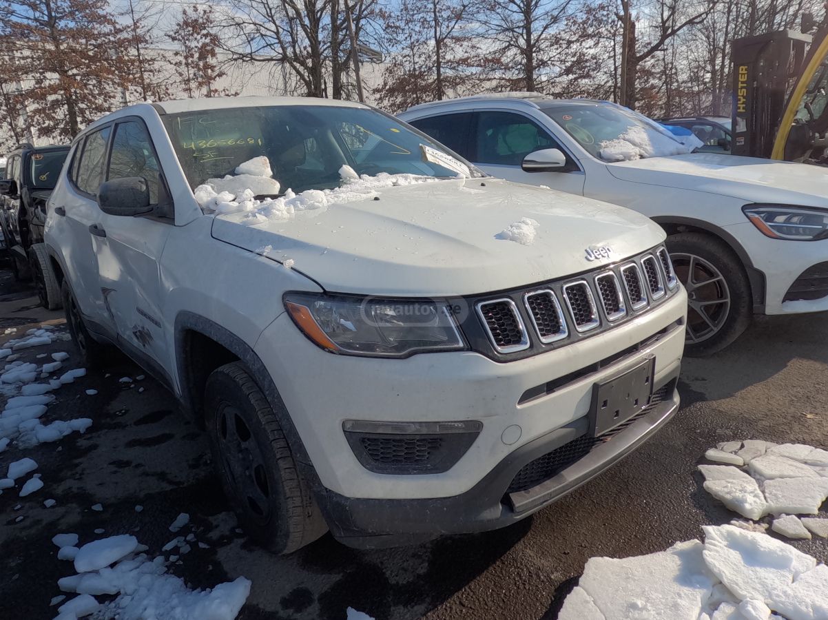 Jeep Compass - фото 2