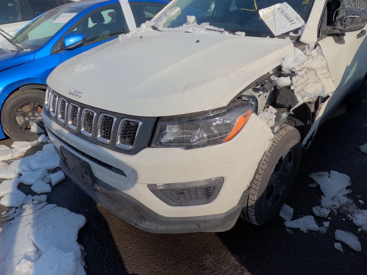 Jeep Compass - фото 3