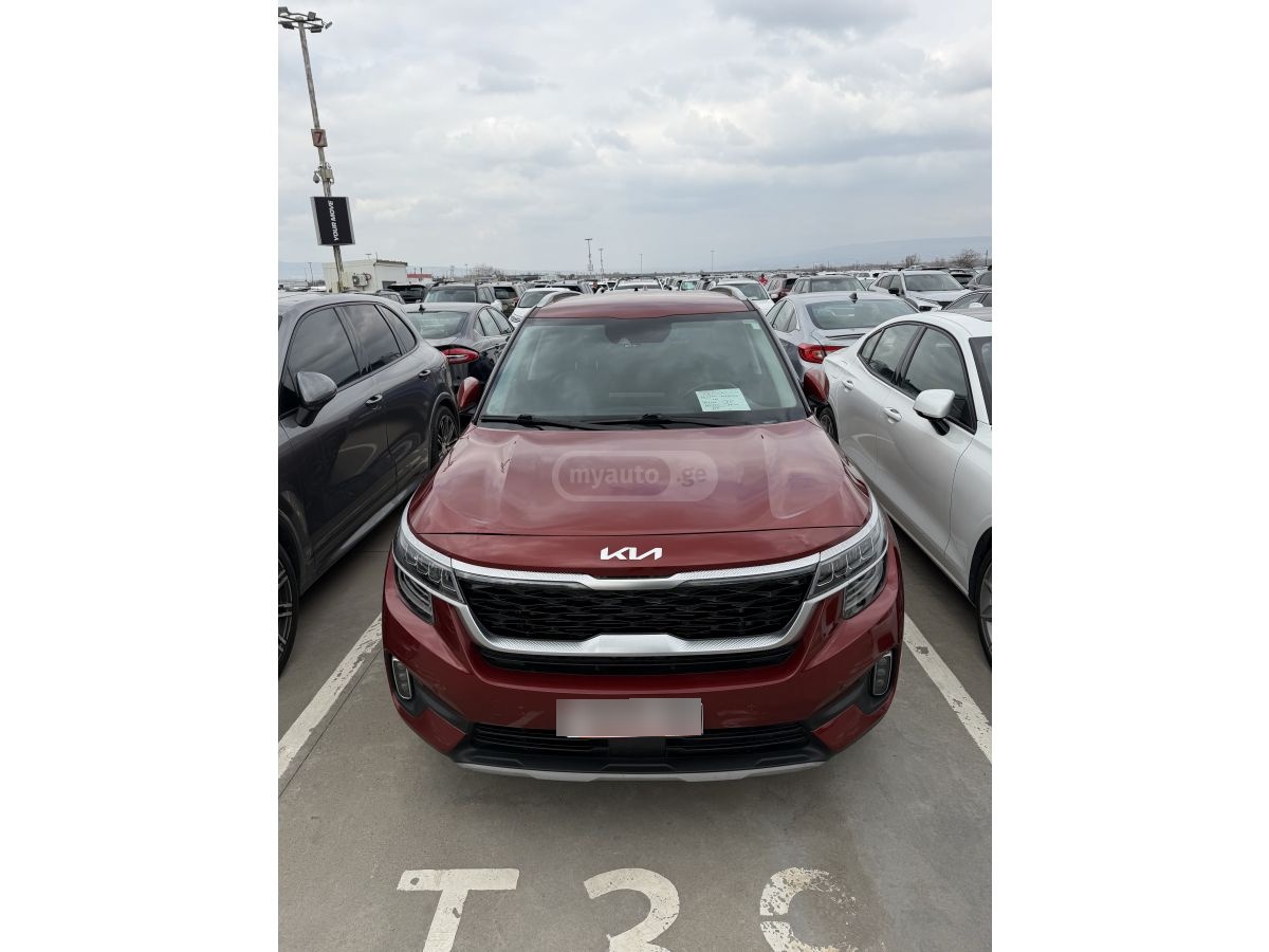 Kia Seltos - фото 1