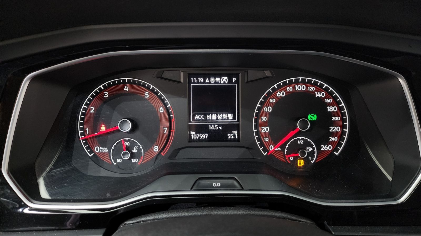 Volkswagen Jetta - фото 11