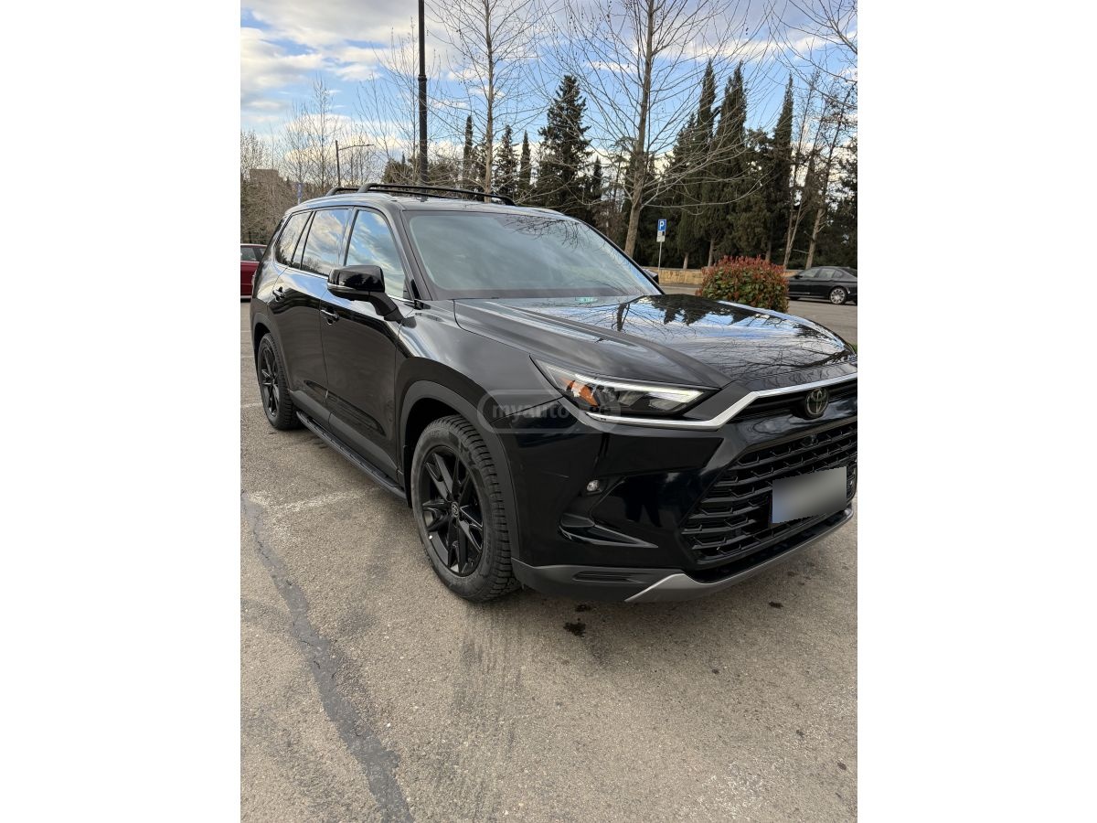 Toyota Highlander - фото 3