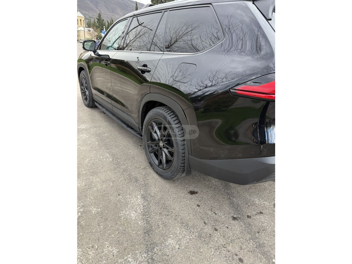 Toyota Highlander - фото 4