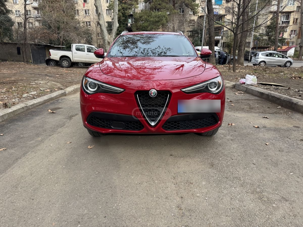 Alfa Romeo Stelvio - фото 2
