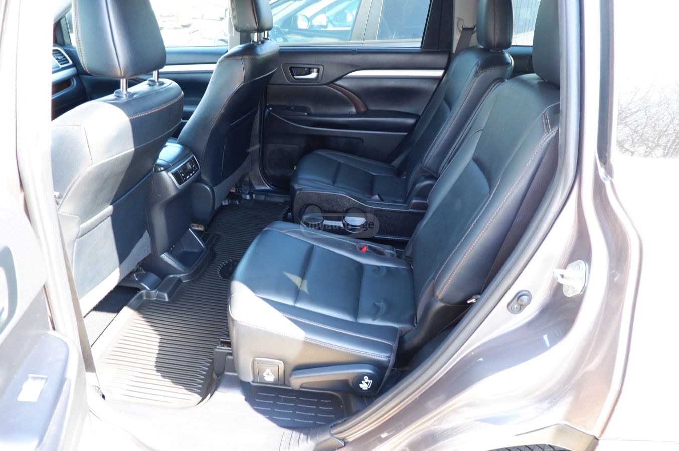 Toyota Highlander - фото 7