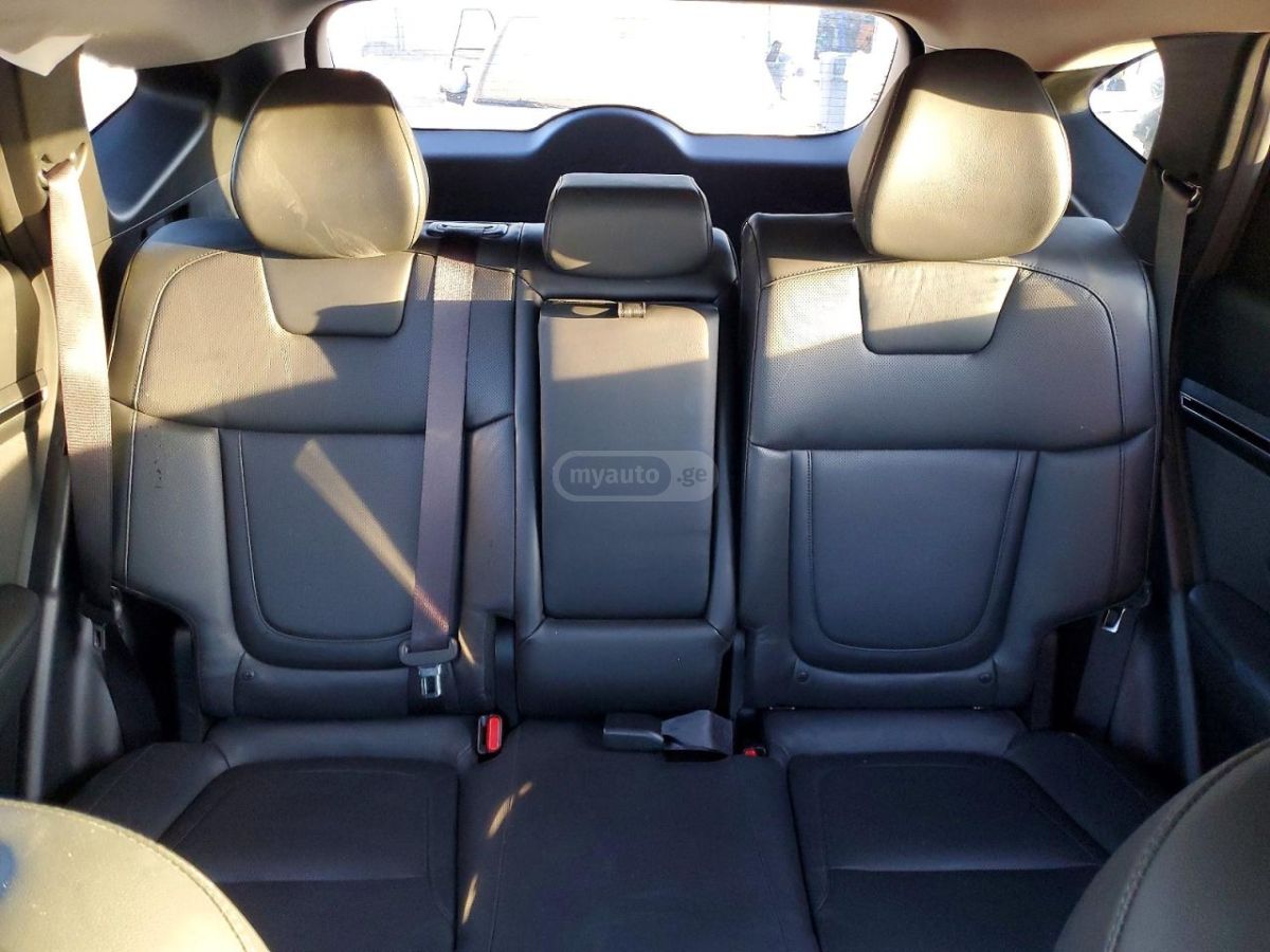 Hyundai Tucson - фото 9