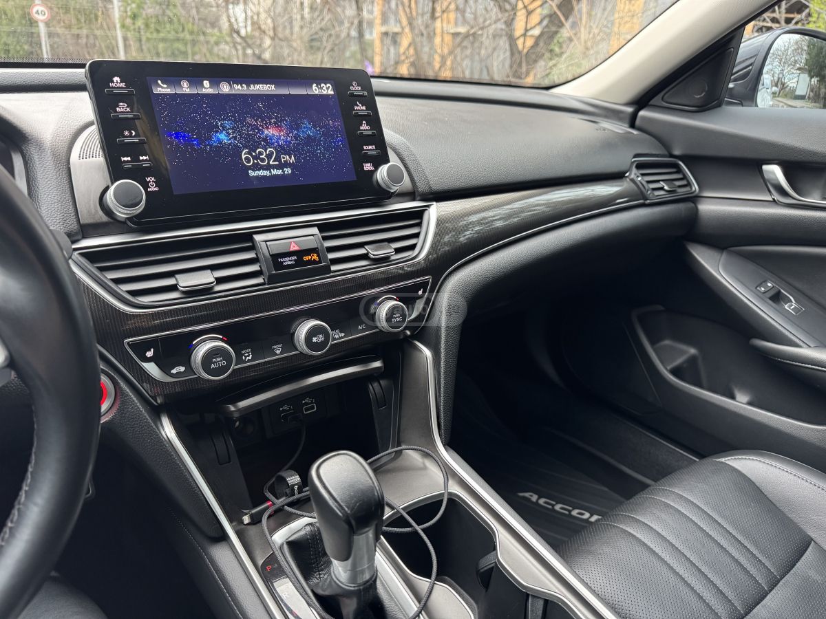 Honda Accord - фото 10