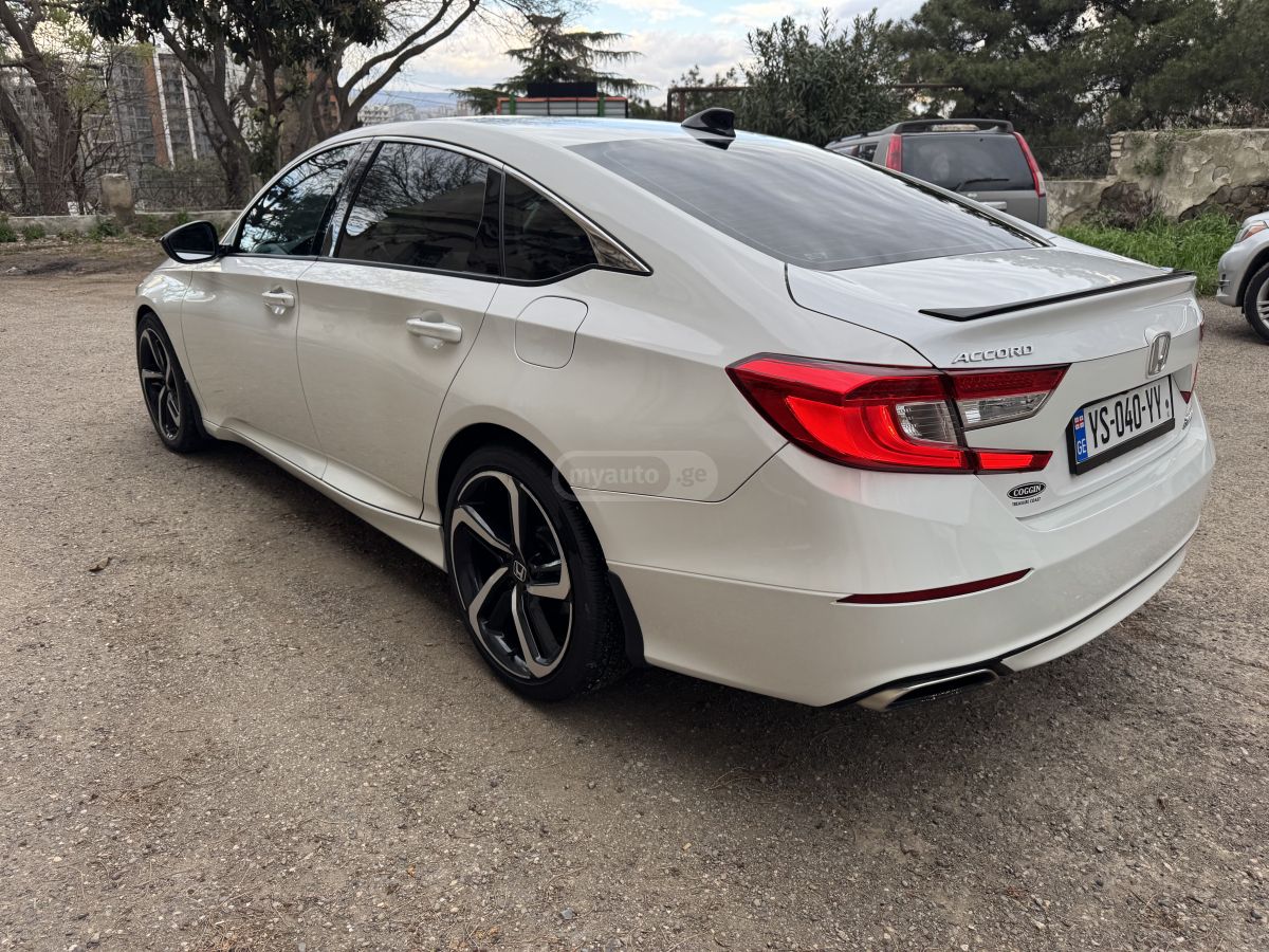 Honda Accord - фото 2