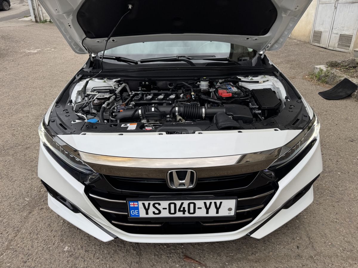 Honda Accord - фото 8