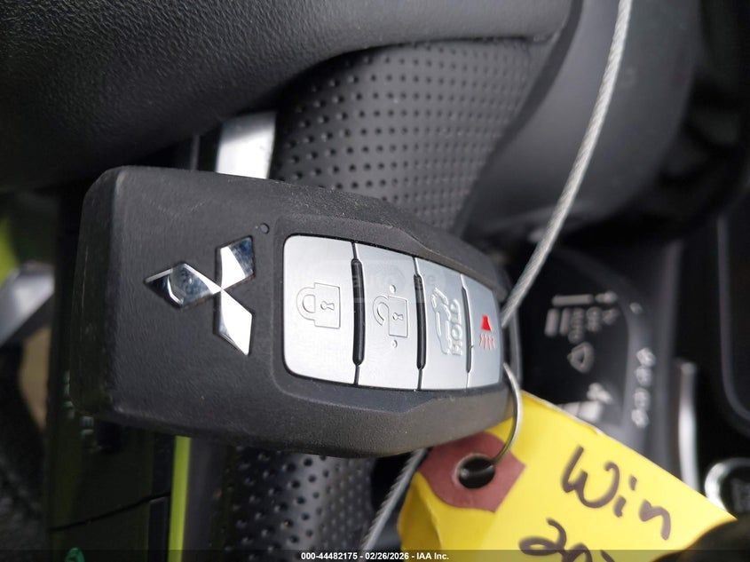 Mitsubishi Outlander 2025 — миниатюра 10