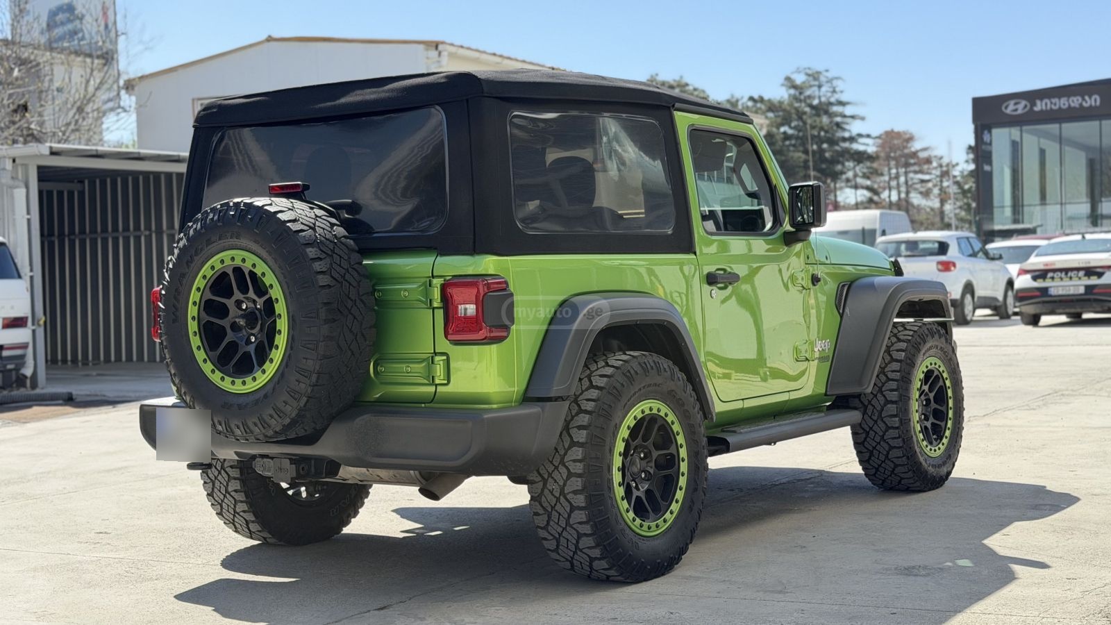 Jeep Wrangler - фото 5