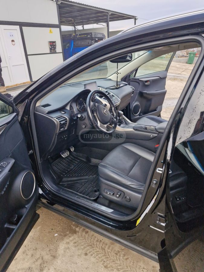 Lexus NX 300 - фото 7