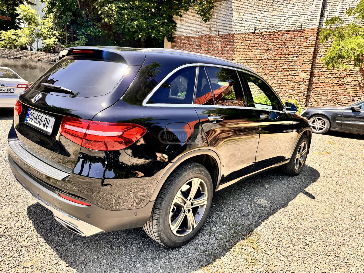 Mercedes-Benz GLC 300 - фото 4