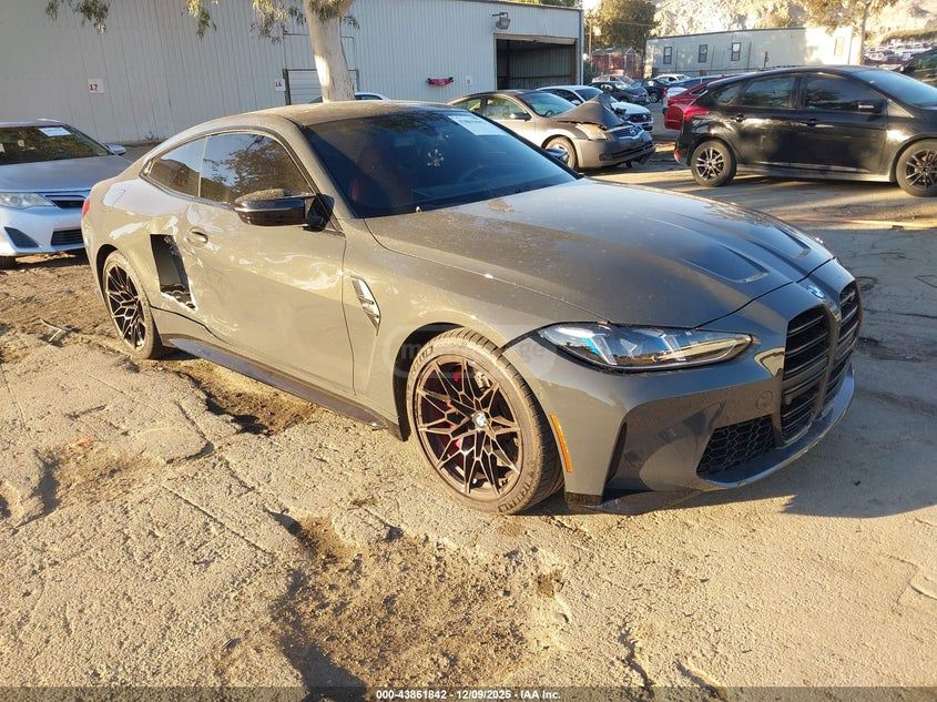 BMW M4 2025 — миниатюра 1