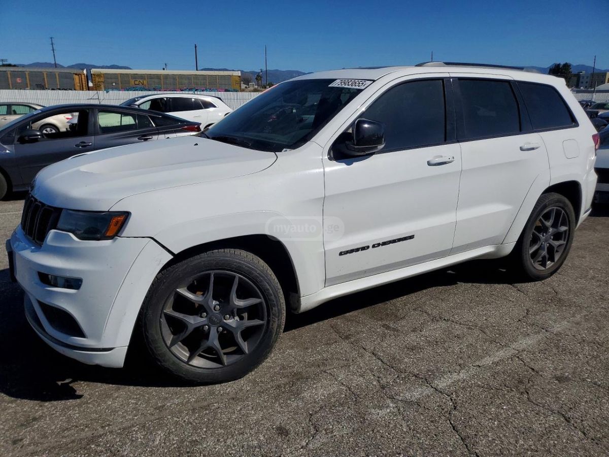 Jeep Grand Cherokee - фото 1