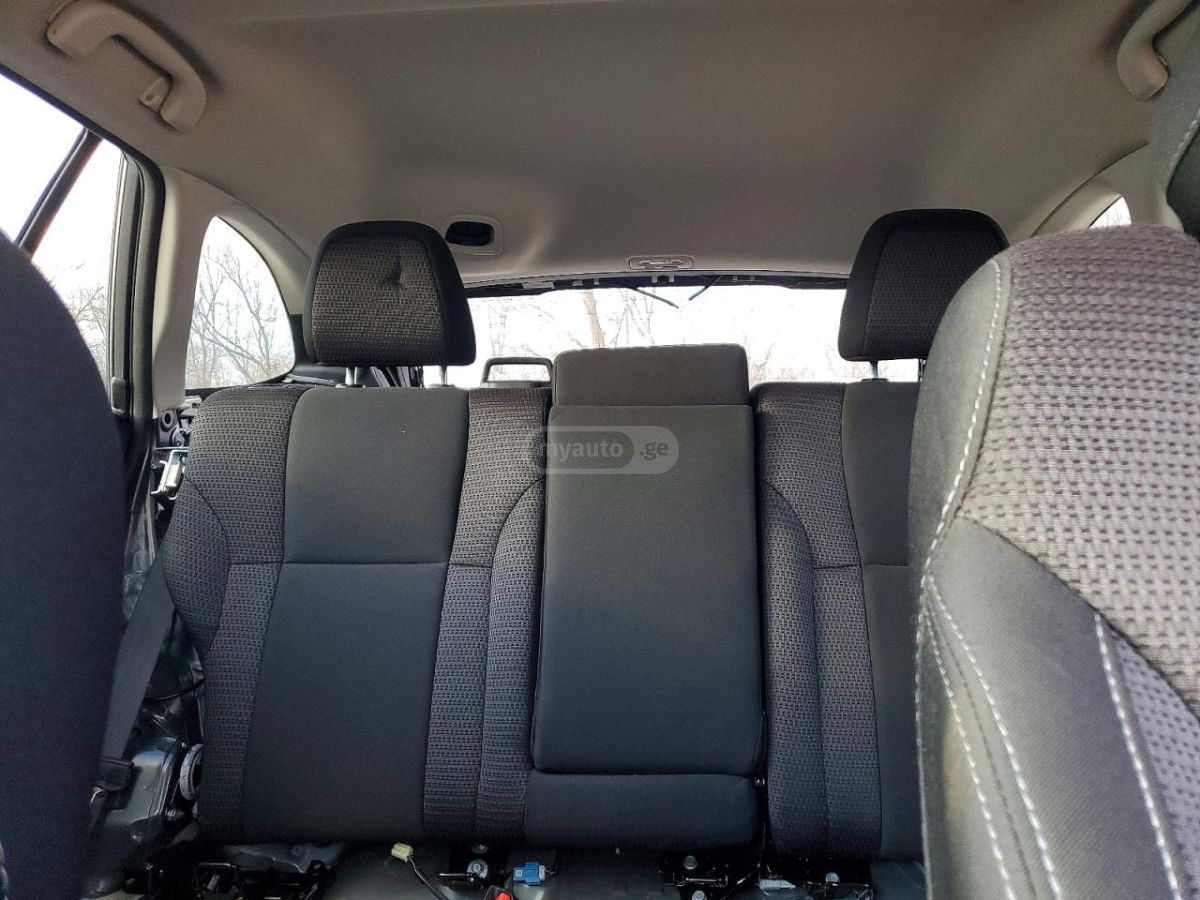 Subaru Onyx Edition XT 4dr All Wheel — миниатюра 10