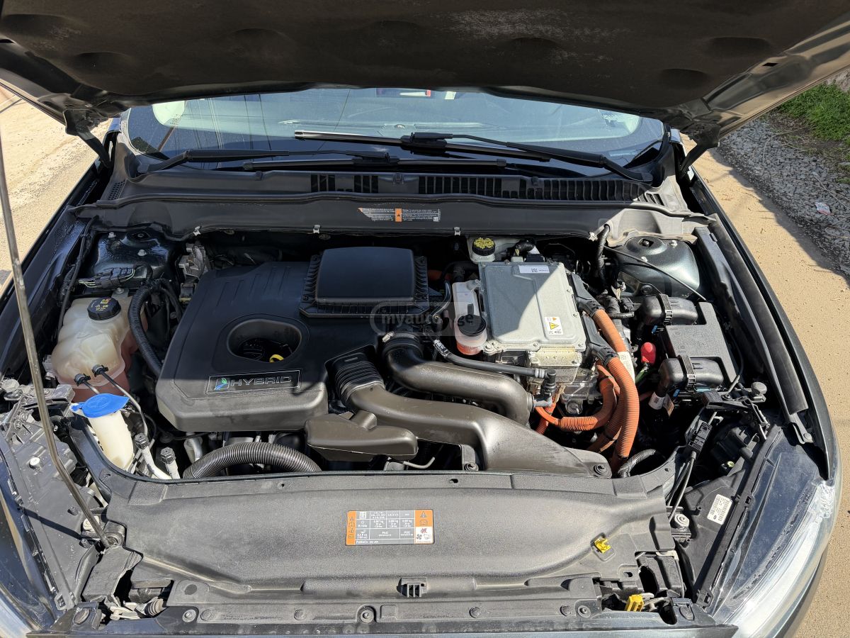 Ford Fusion - фото 6