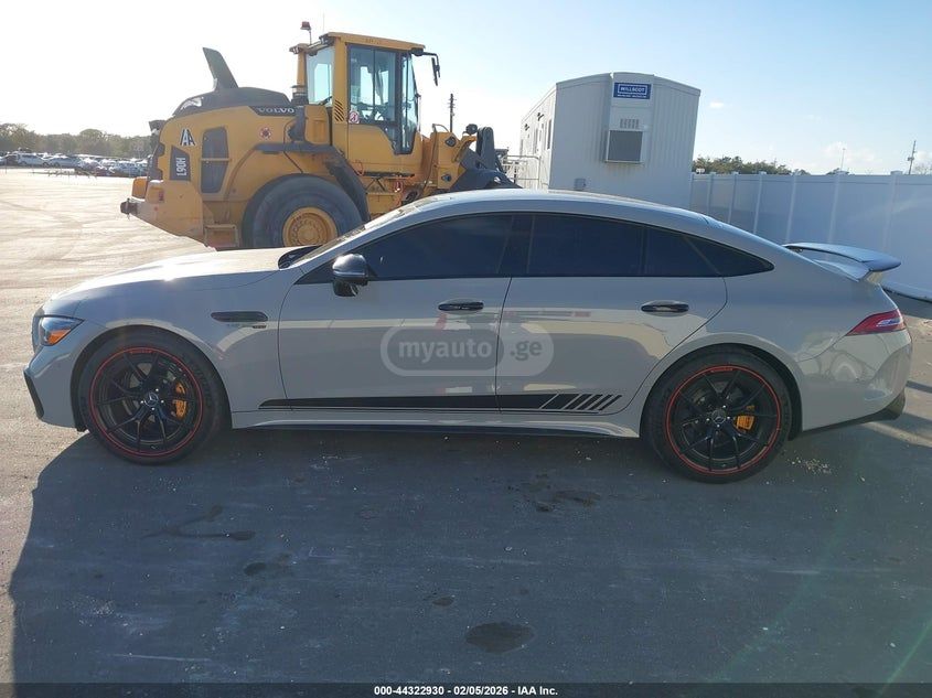 Mercedes-Benz S AMG GT 63 Coupe 4dr Automati — миниатюра 13