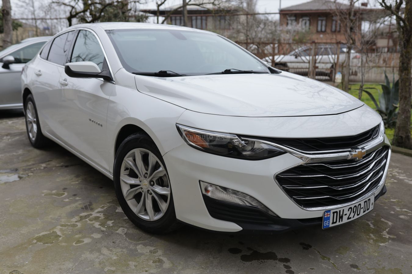 Chevrolet Malibu - фото 1