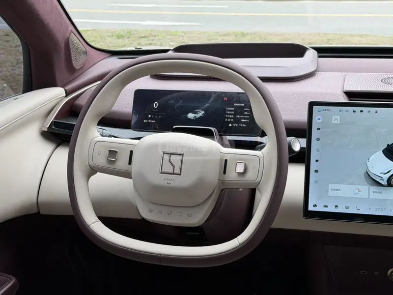 Zeekr X 2023 — миниатюра 10