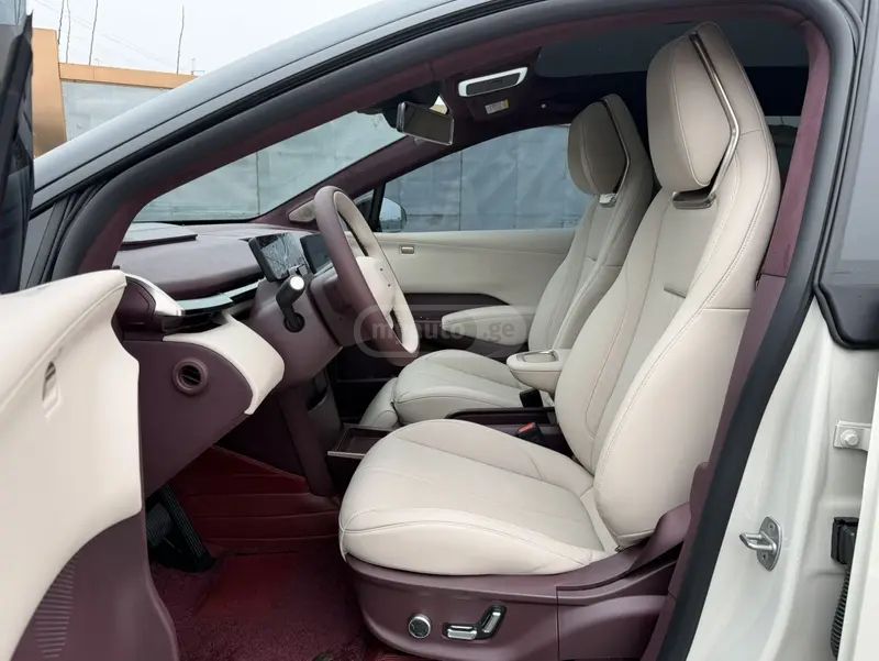 Zeekr X 2023 — миниатюра 11