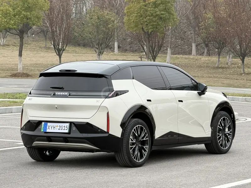 Zeekr X 2023 — миниатюра 7