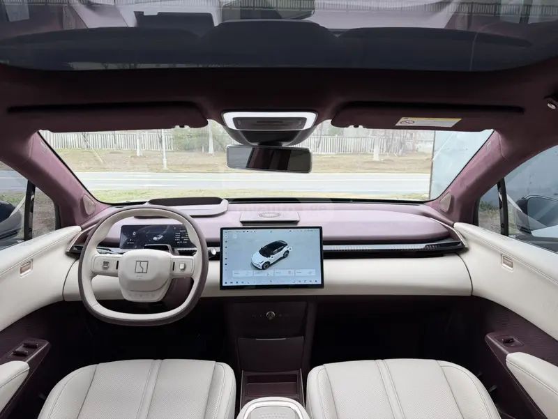 Zeekr X 2023 — миниатюра 8