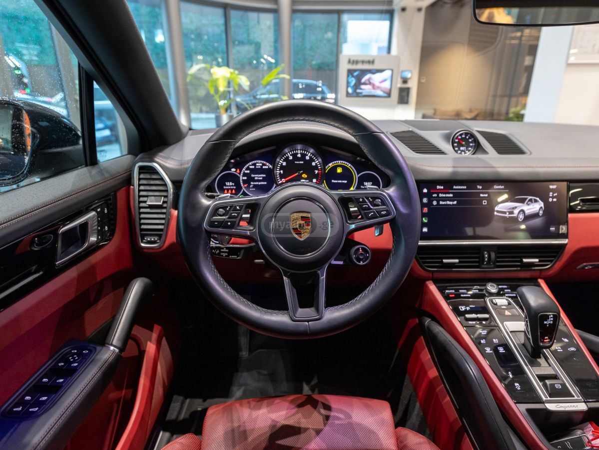 Porsche Cayenne - фото 12