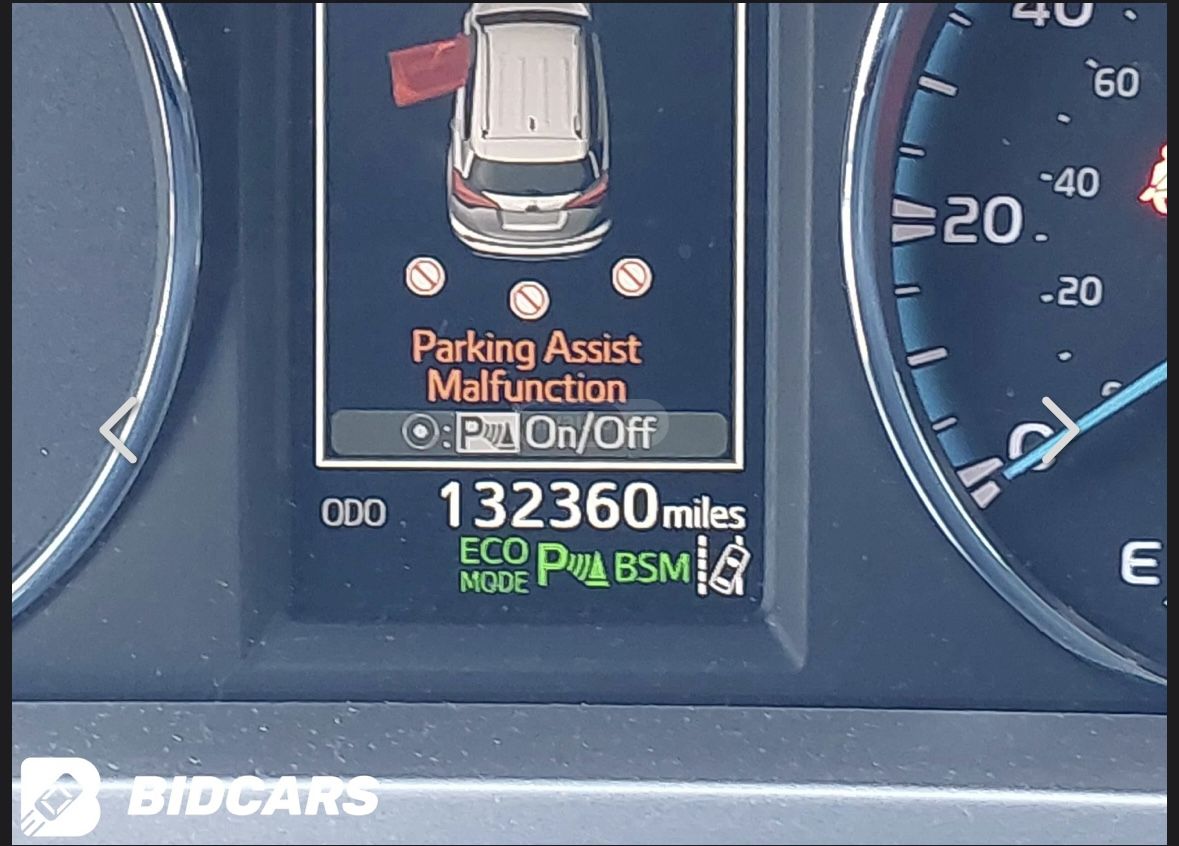 Toyota RAV 4 - фото 15