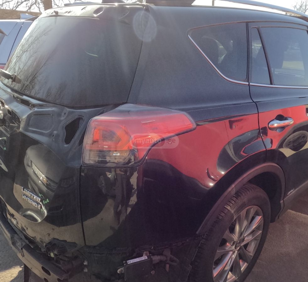 Toyota RAV 4 - фото 4