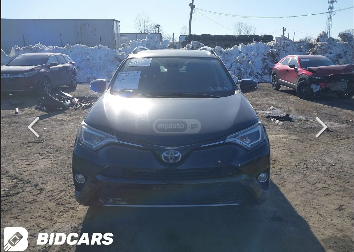 Toyota RAV 4 - фото 6