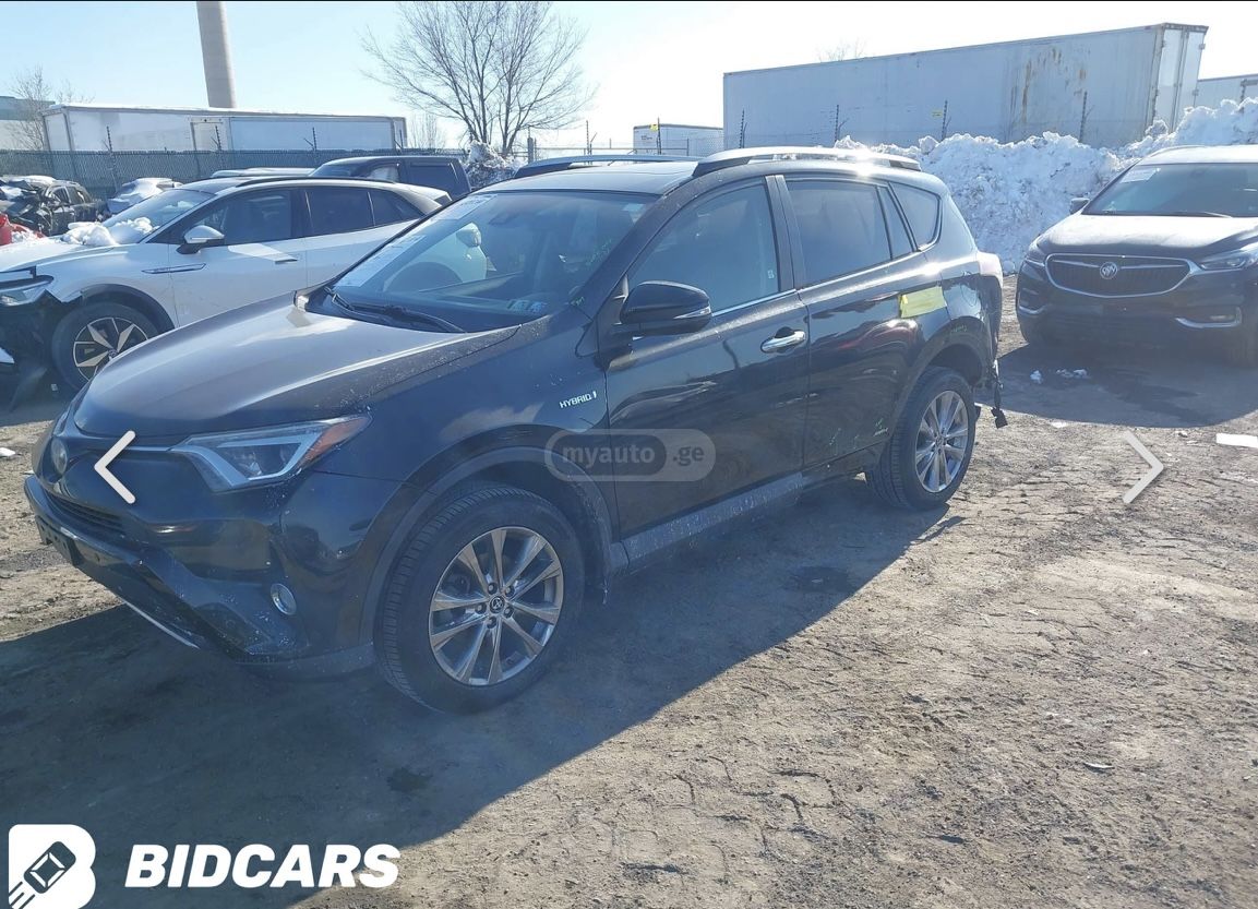 Toyota RAV 4 - фото 7