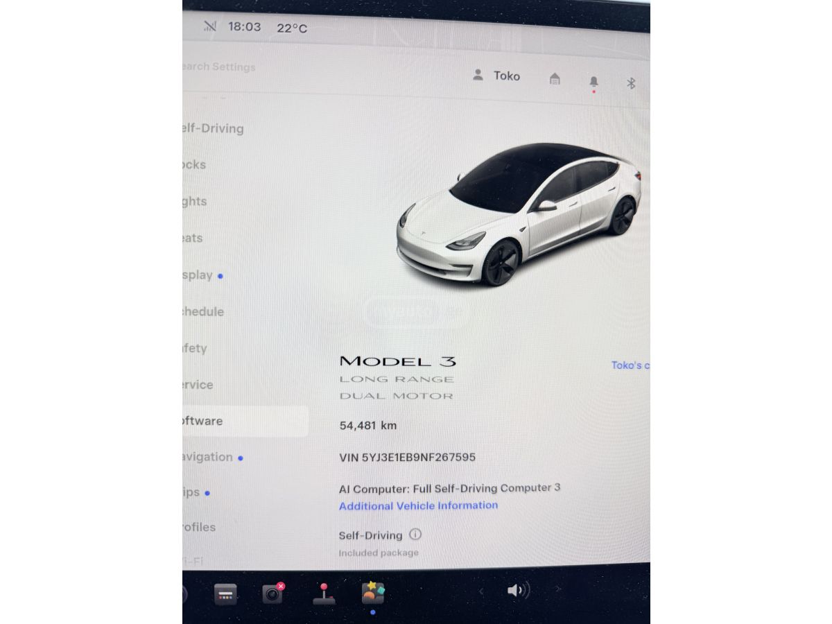 Tesla Model 3 - фото 12