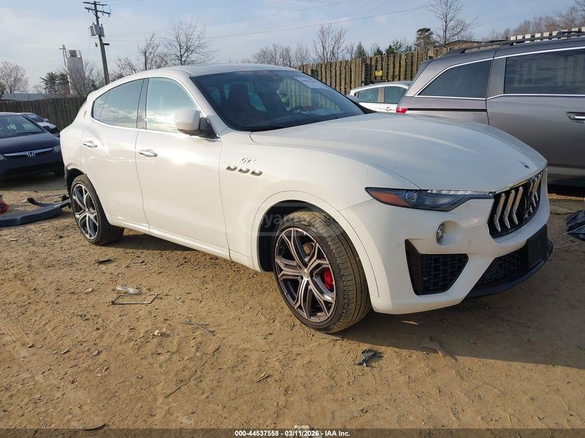 Maserati Levante 2022 — миниатюра 1