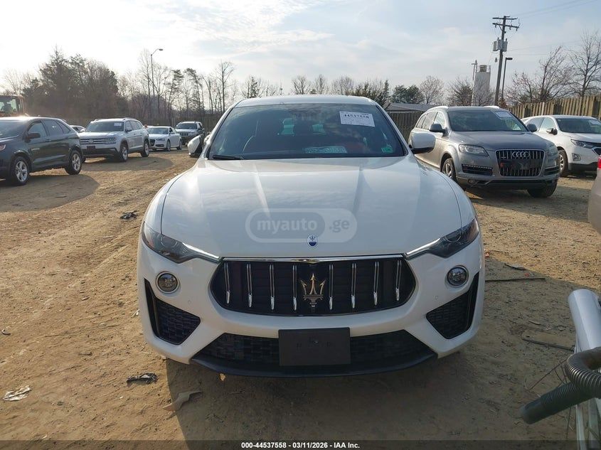 Maserati Levante 2022 — миниатюра 12
