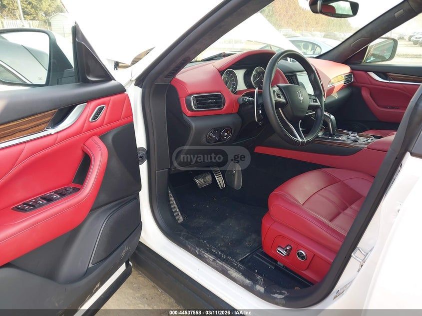 Maserati Levante 2022 — миниатюра 5