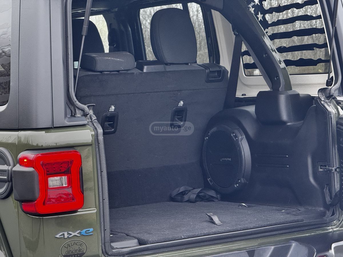 Jeep Sport RHD 4dr 4x4 Automatic — миниатюра 10