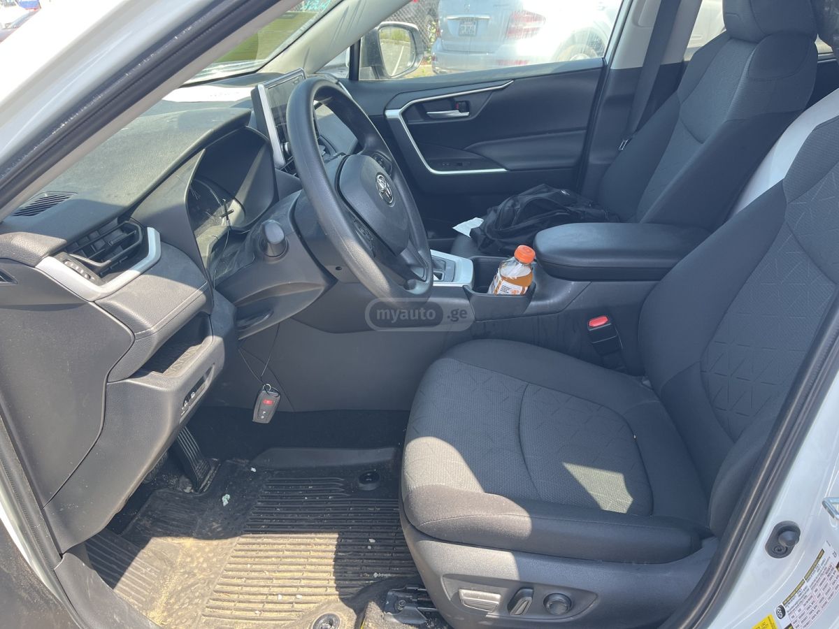 Toyota XLE 4dr All-Wheel Drive Automa — миниатюра 7