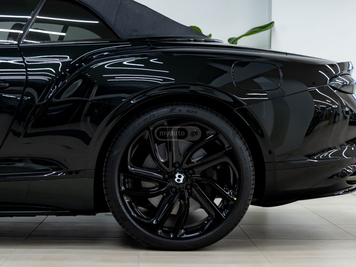 Bentley Continental 2025 — миниатюра 3