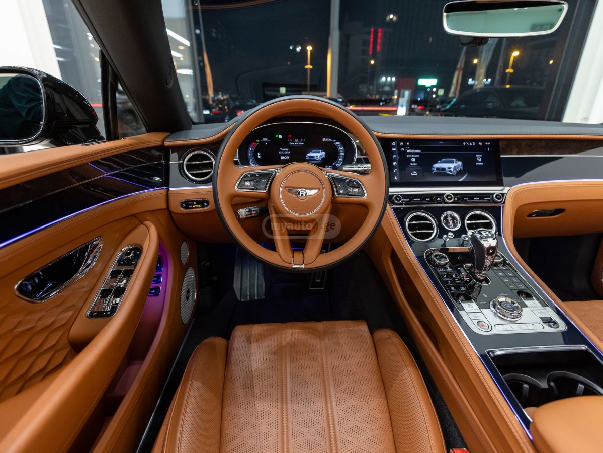 Bentley Continental 2025 — миниатюра 9