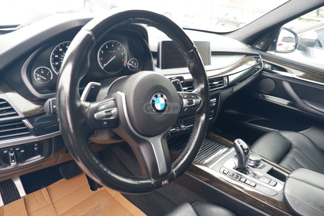 BMW X5 - фото 13