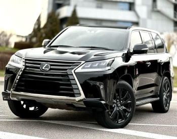LexusLX 450